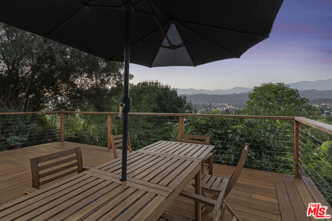 4210 Palmero Dr