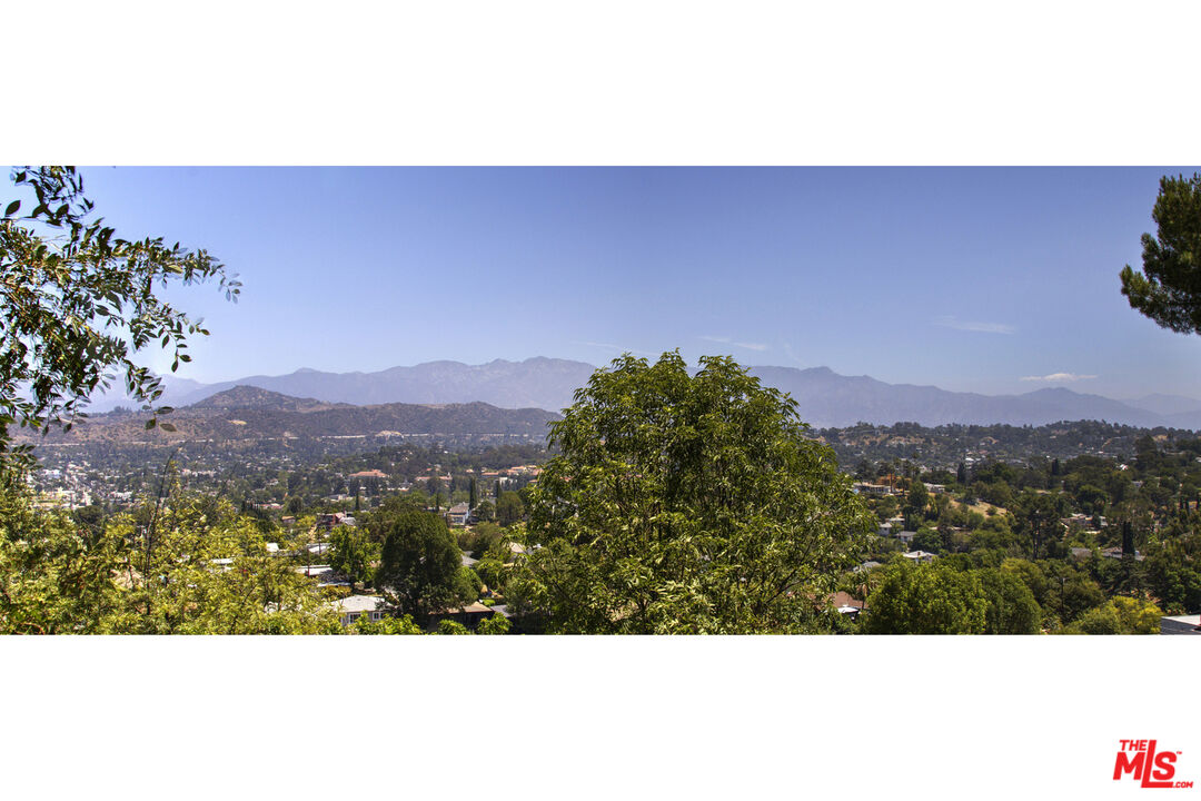 4210 Palmero Dr