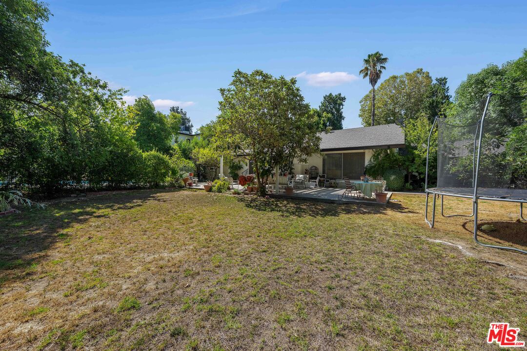 20447 Robert Pl