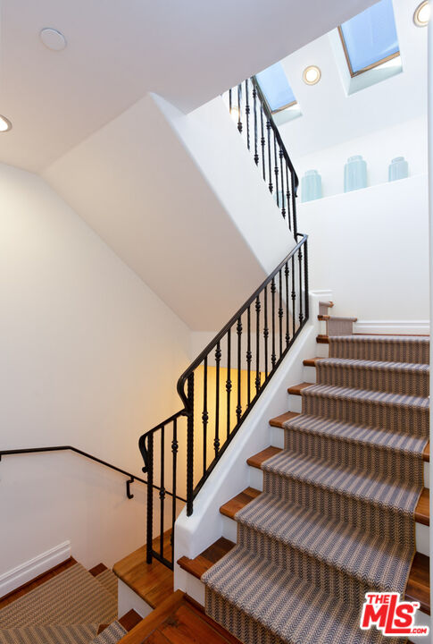 849 14th St Unit: 4