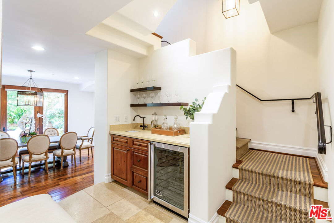 849 14th St Unit: 4