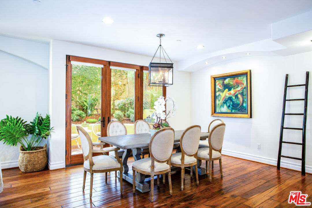 849 14th St Unit: 4