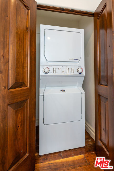 849 14th St Unit: 4