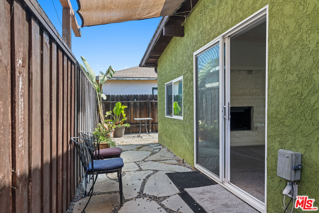 4352 Globe Ave