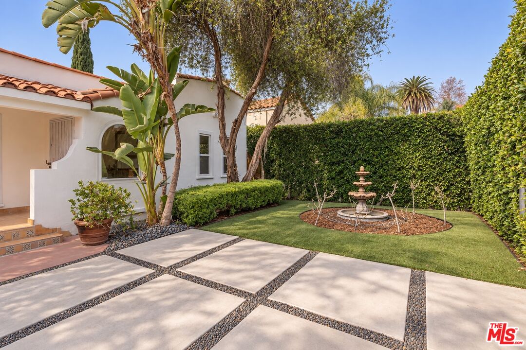 409 N Kilkea Dr