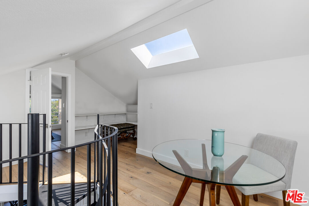 1240 24th St Unit: 1