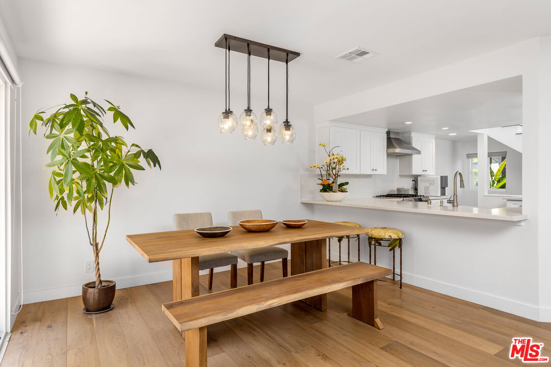 1240 24th St Unit: 1