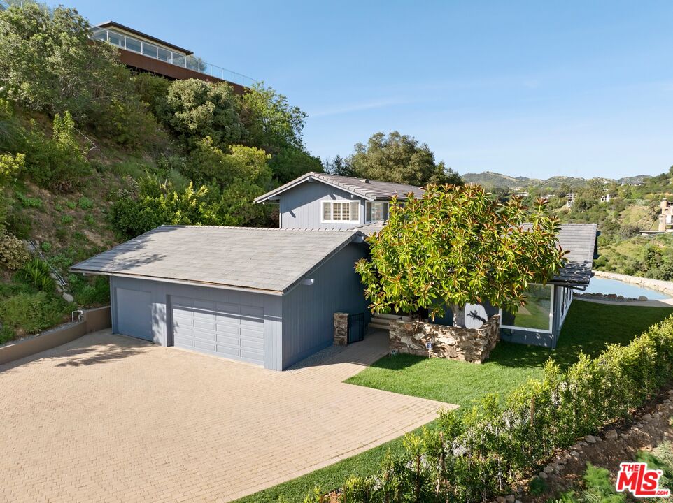 1680 Alta Mura Rd