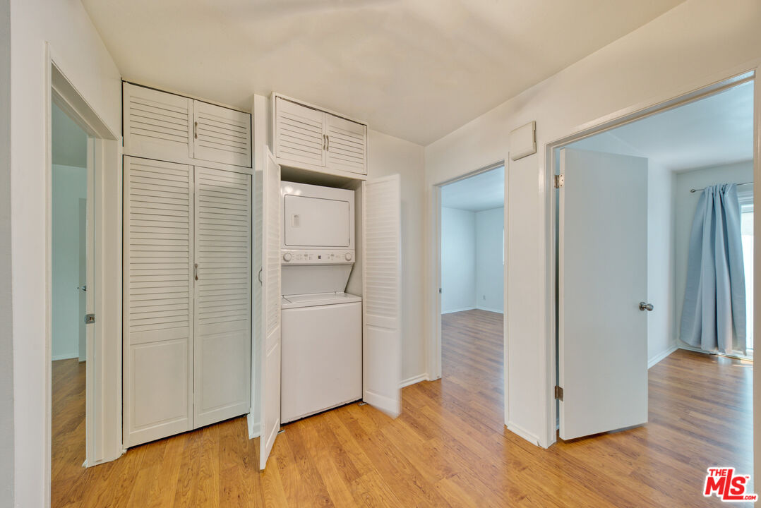 1524 Berkeley St Unit: 5