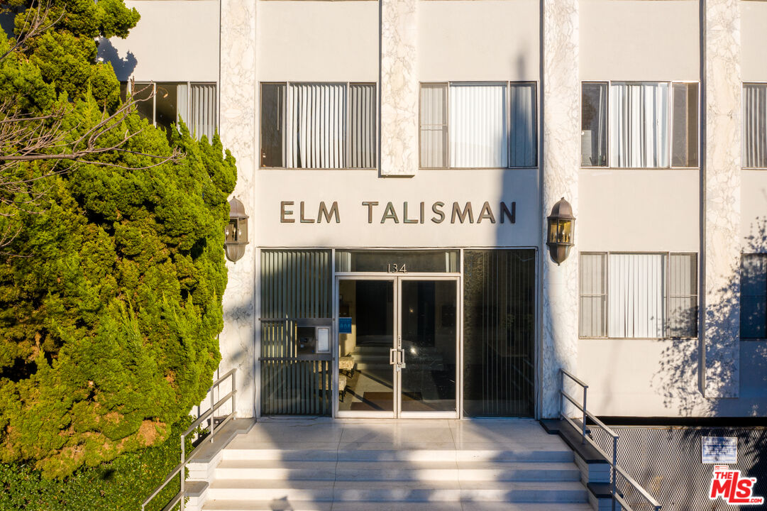 134 S Elm Dr Unit: 104