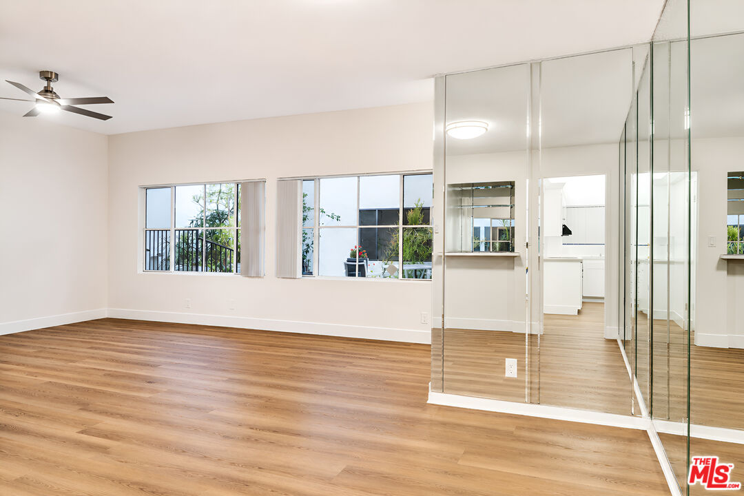 134 S Elm Dr Unit: 104
