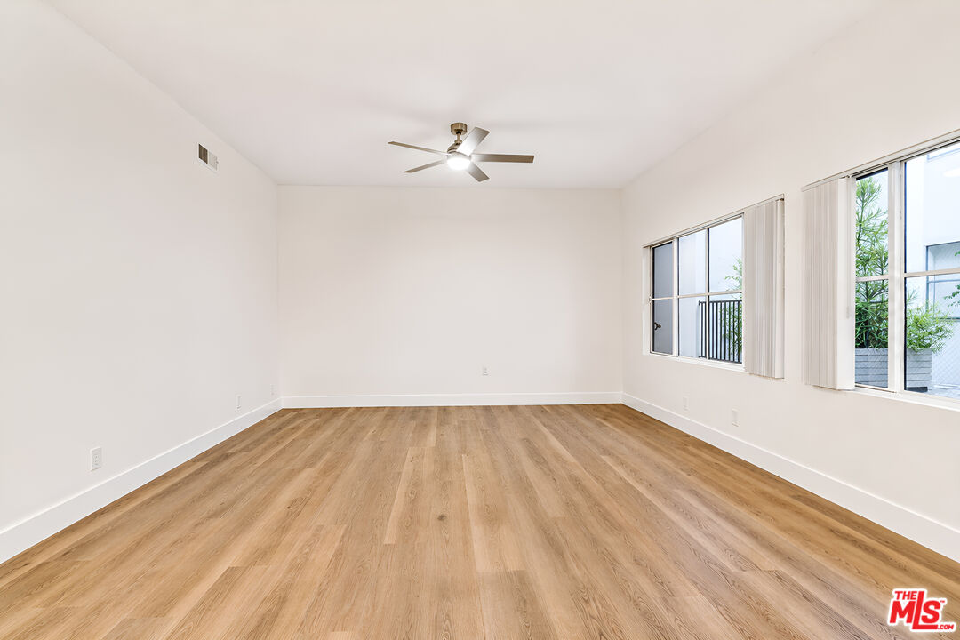 134 S Elm Dr Unit: 104