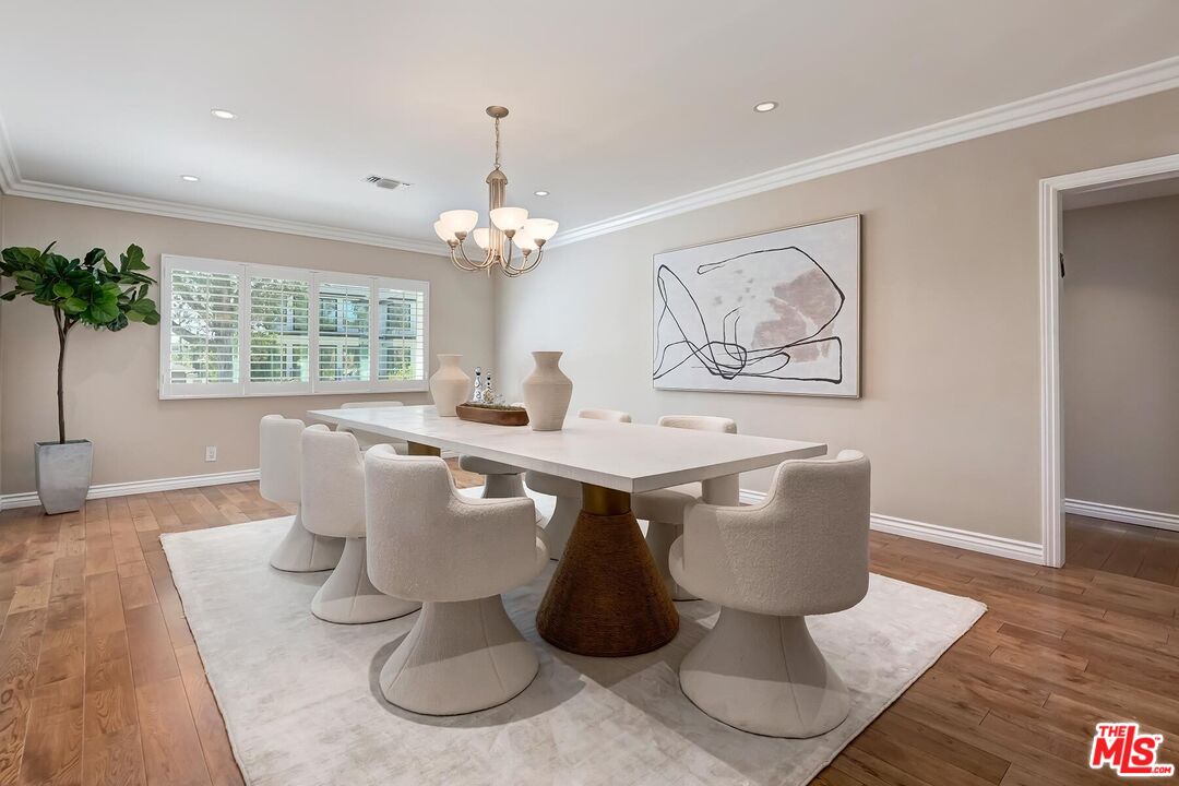 2302 Duxbury Cir