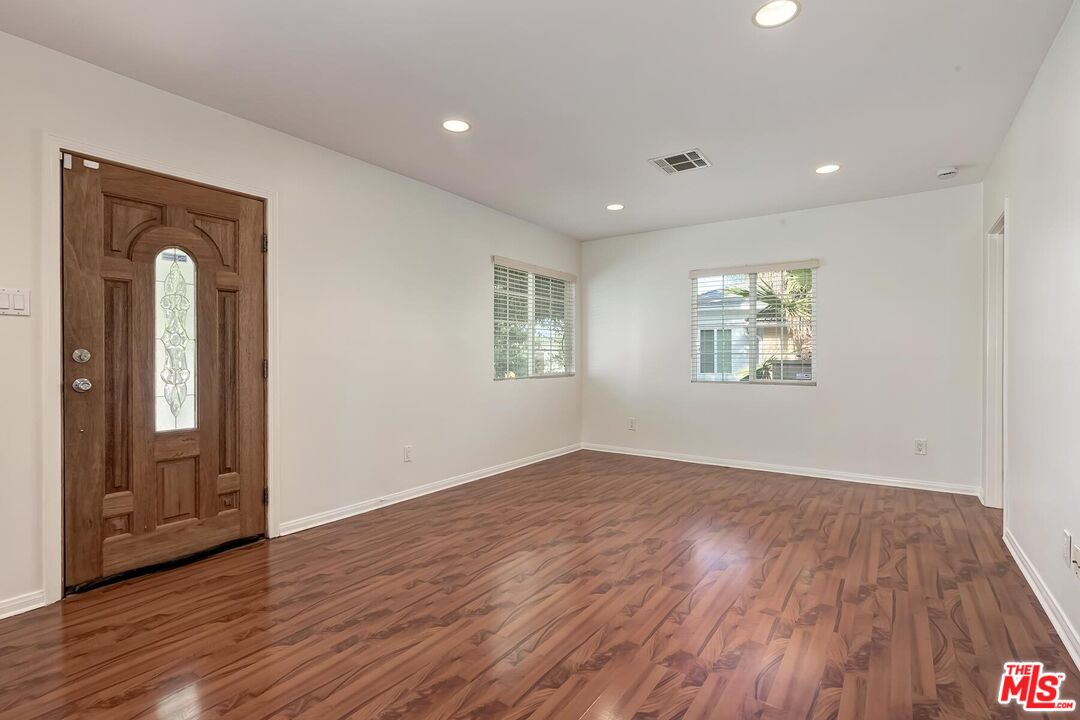 17322 Martha St