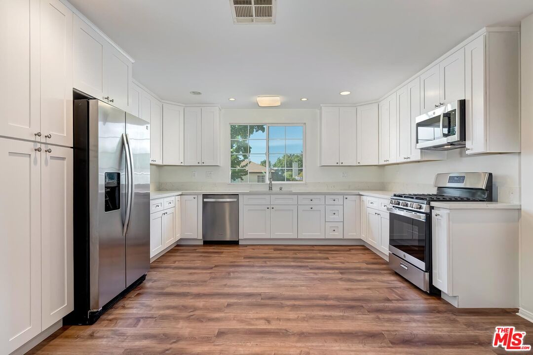 17322 Martha St