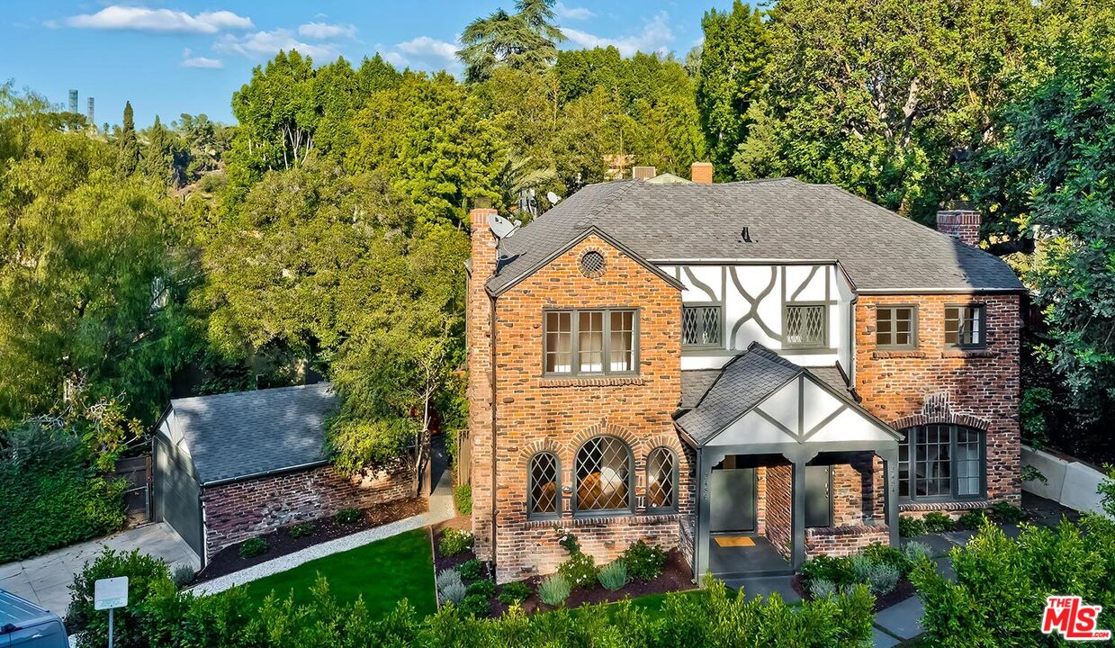 3486 Oak Glen Dr