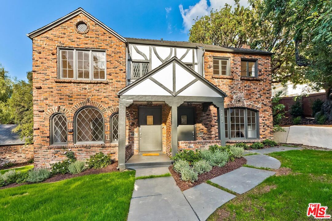 3486 Oak Glen Dr