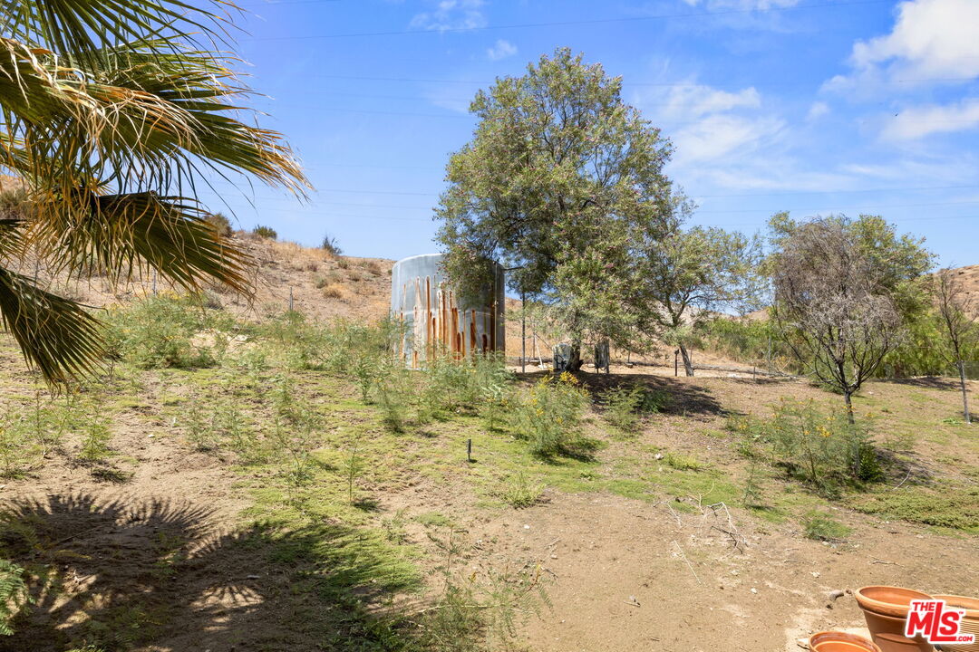 5255 Soledad Canyon Rd