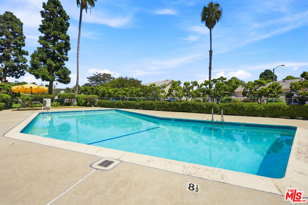 3500 W Manchester Blvd Unit: 23