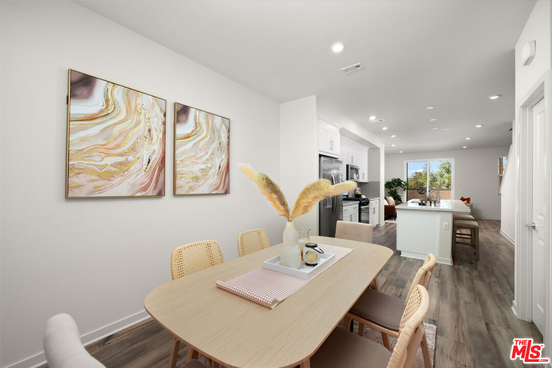 126 Dove Lndg