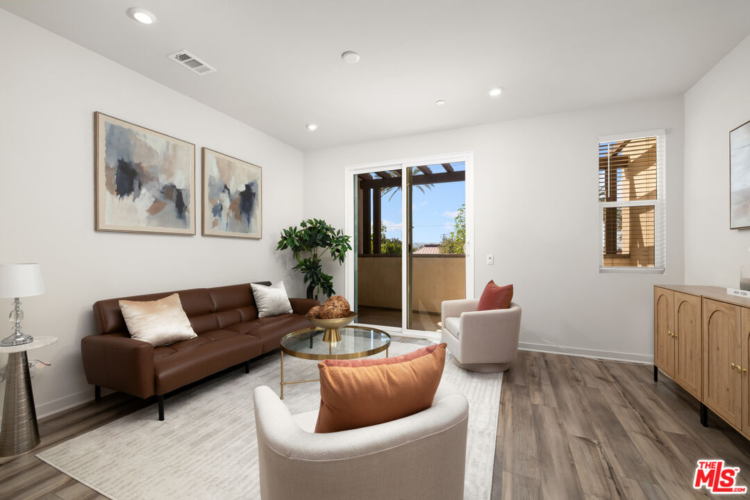 126 Dove Lndg