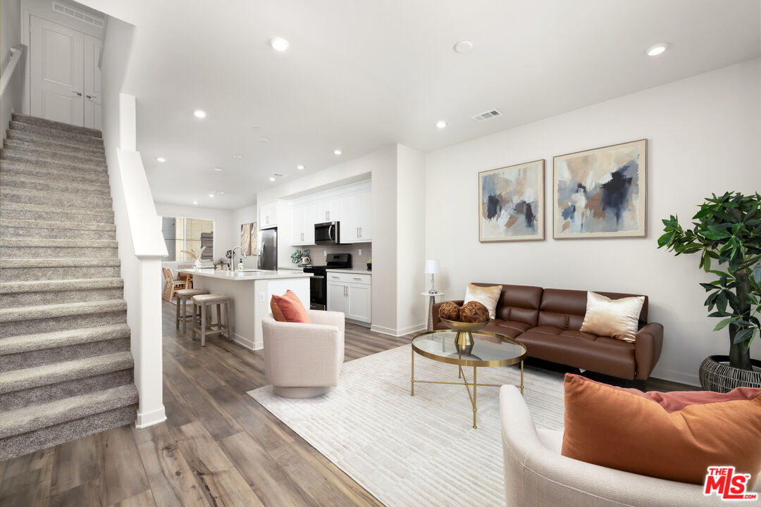 126 Dove Lndg