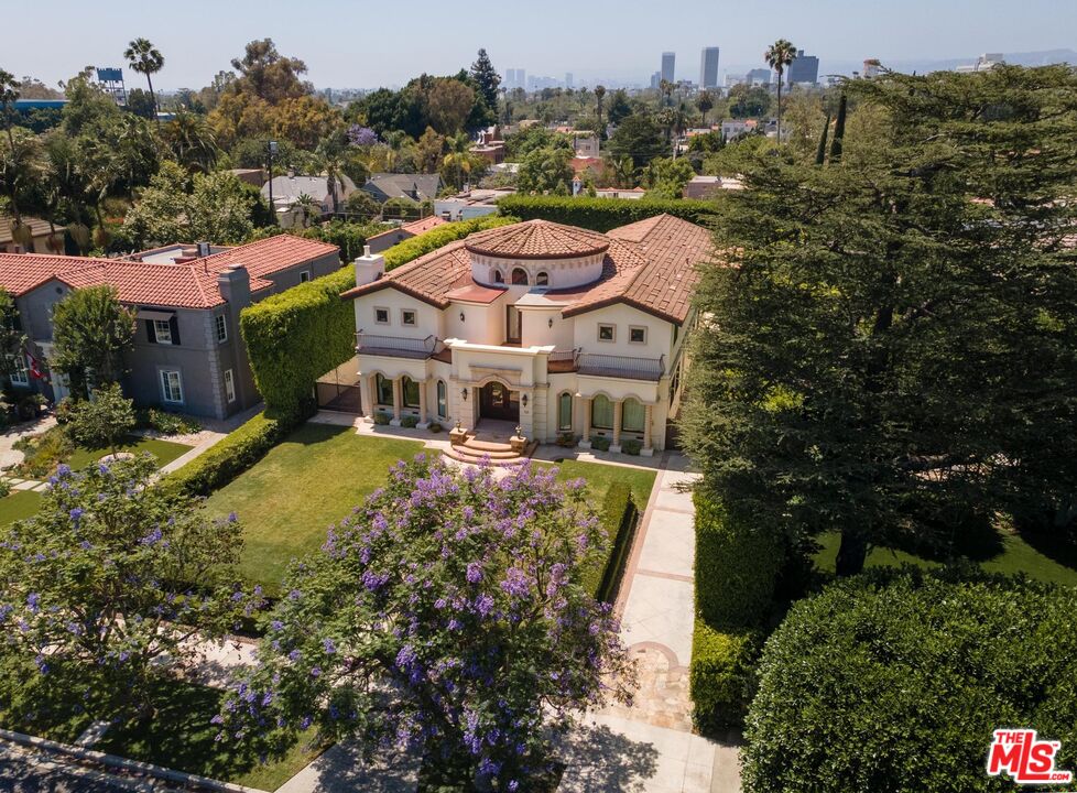 123 Fremont Pl