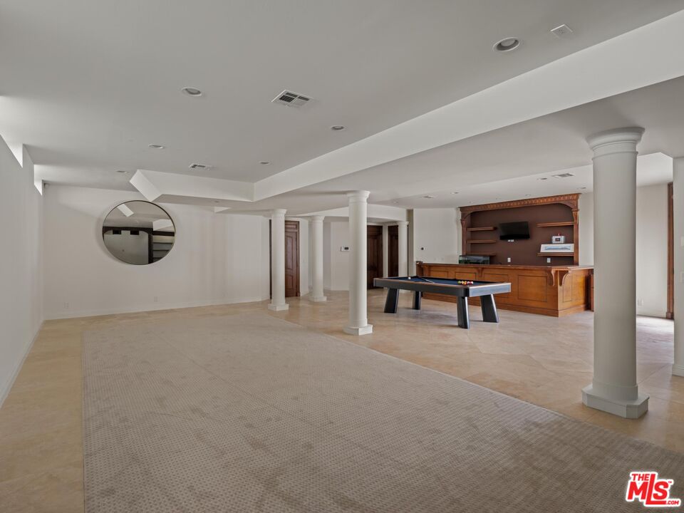 123 Fremont Pl