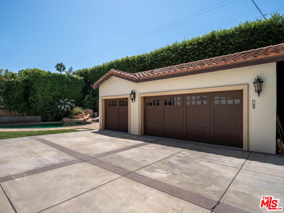 123 Fremont Pl