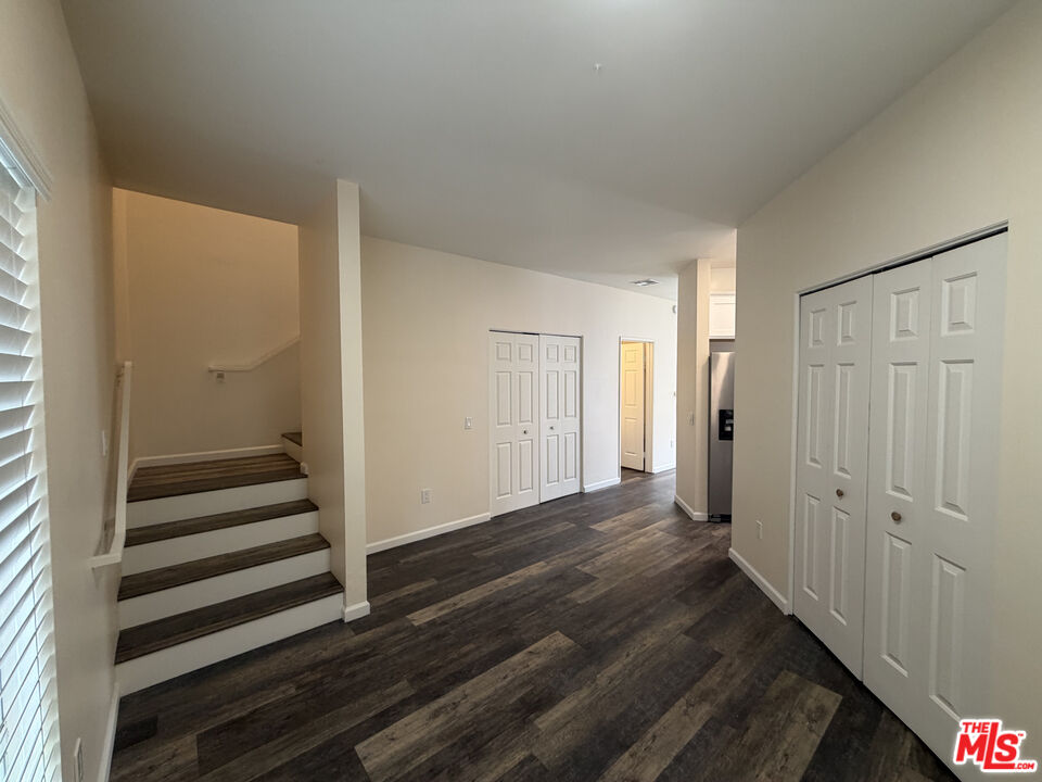 1127 Glenville Dr Unit: Unit 2