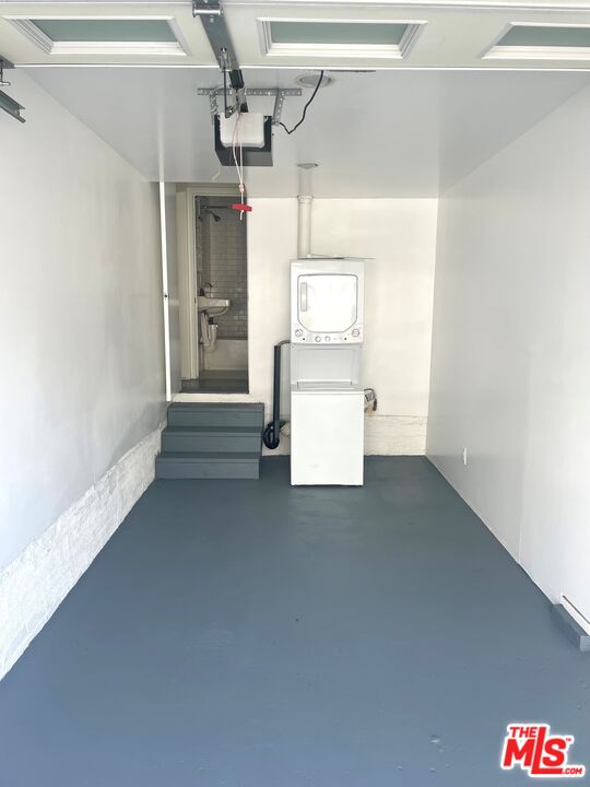 838 N Ridgewood Pl