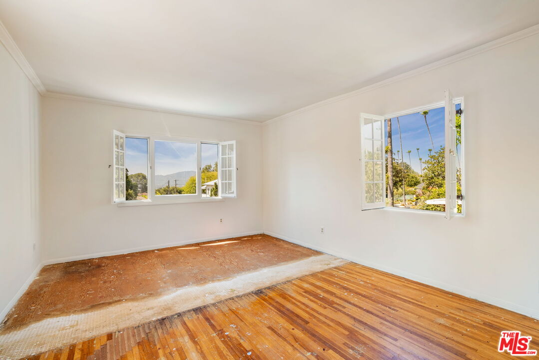 1007 Matilija Rd