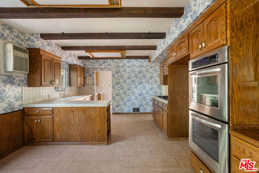 1007 Matilija Rd