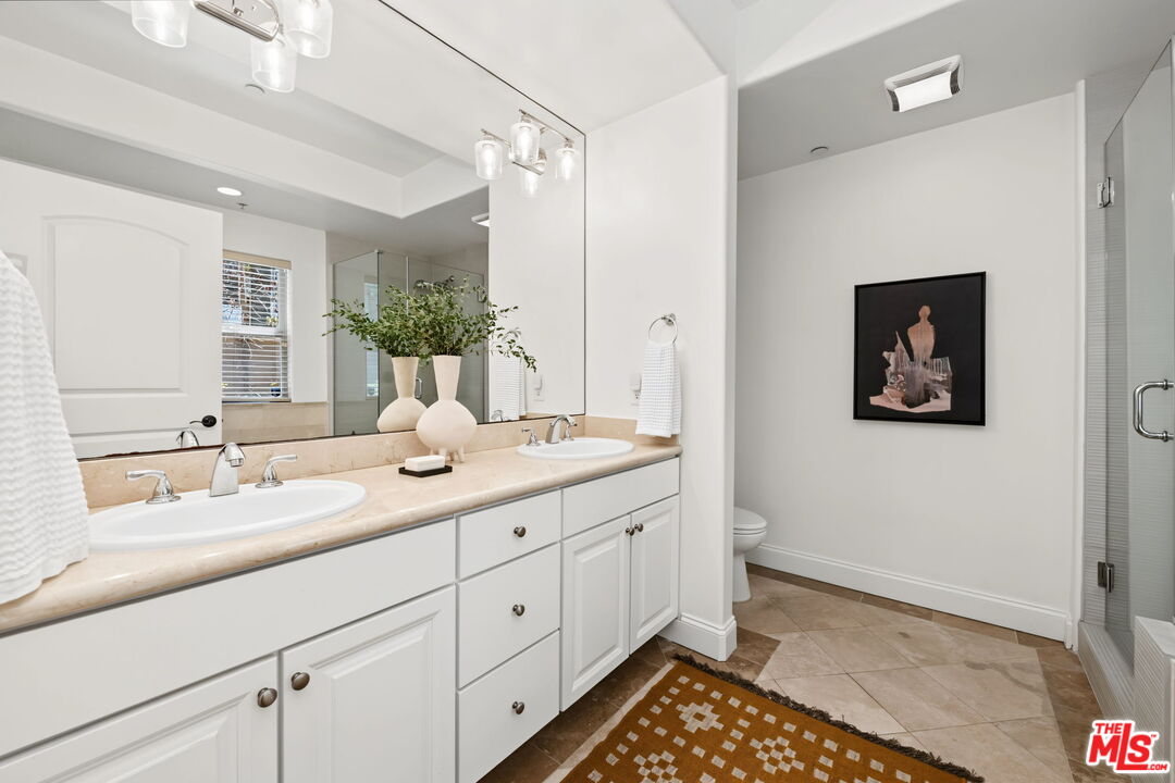 1511 Camden Ave Unit: 103