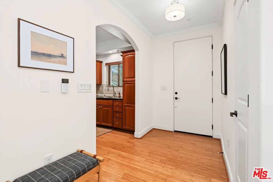 1511 Camden Ave Unit: 103