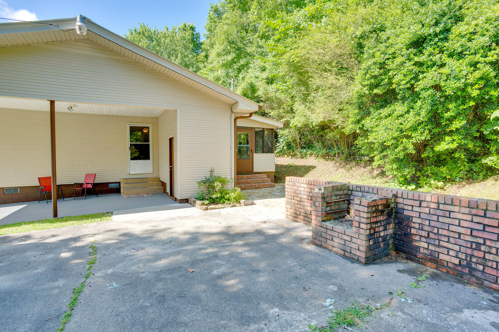 161 Lees Chapel Rd