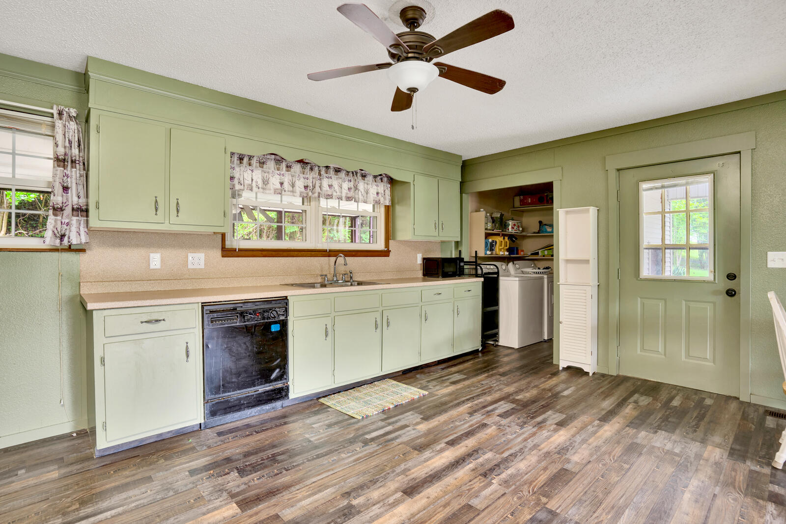161 Lees Chapel Rd