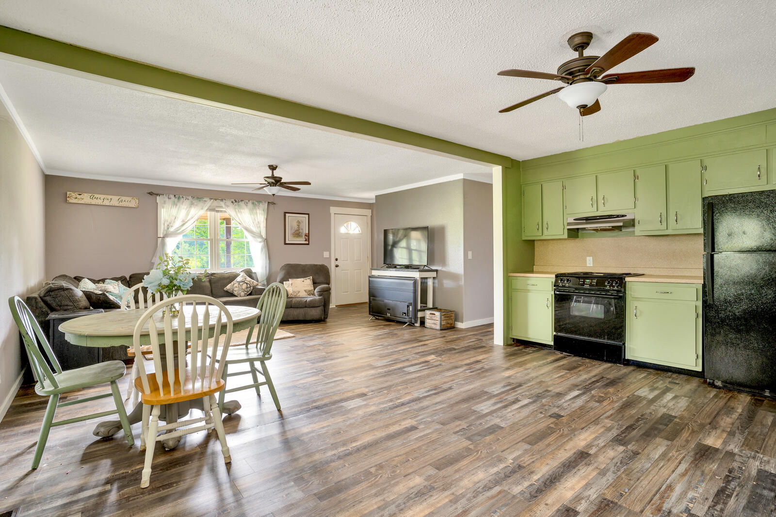 161 Lees Chapel Rd