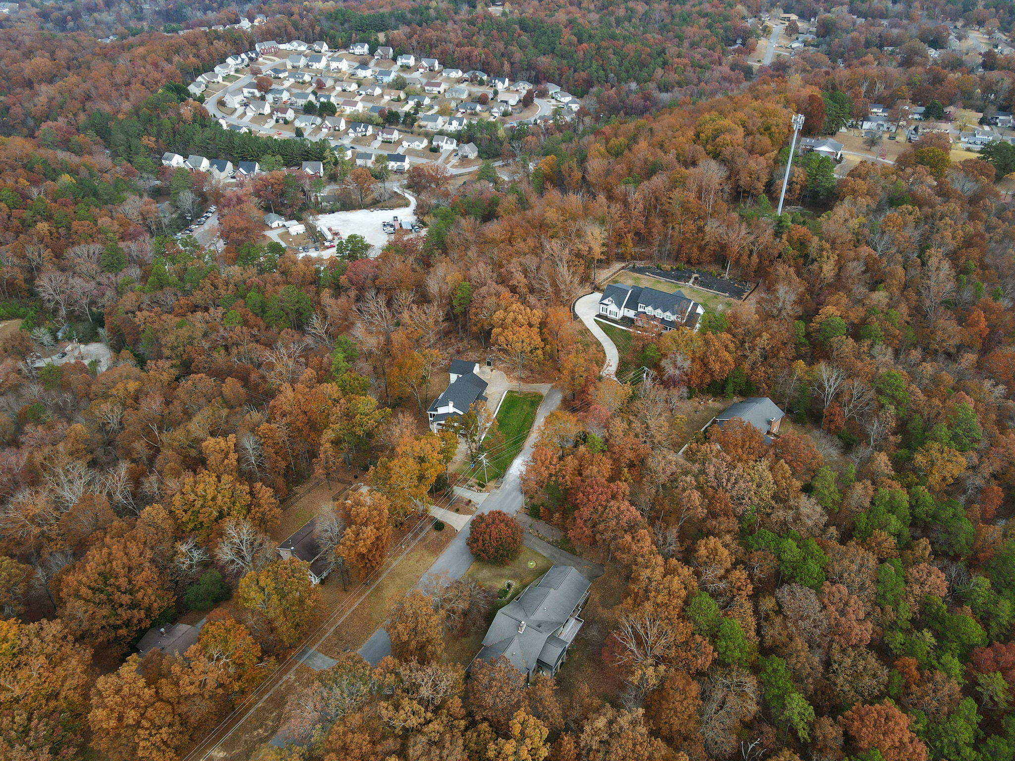 823 Brookhollow Lane