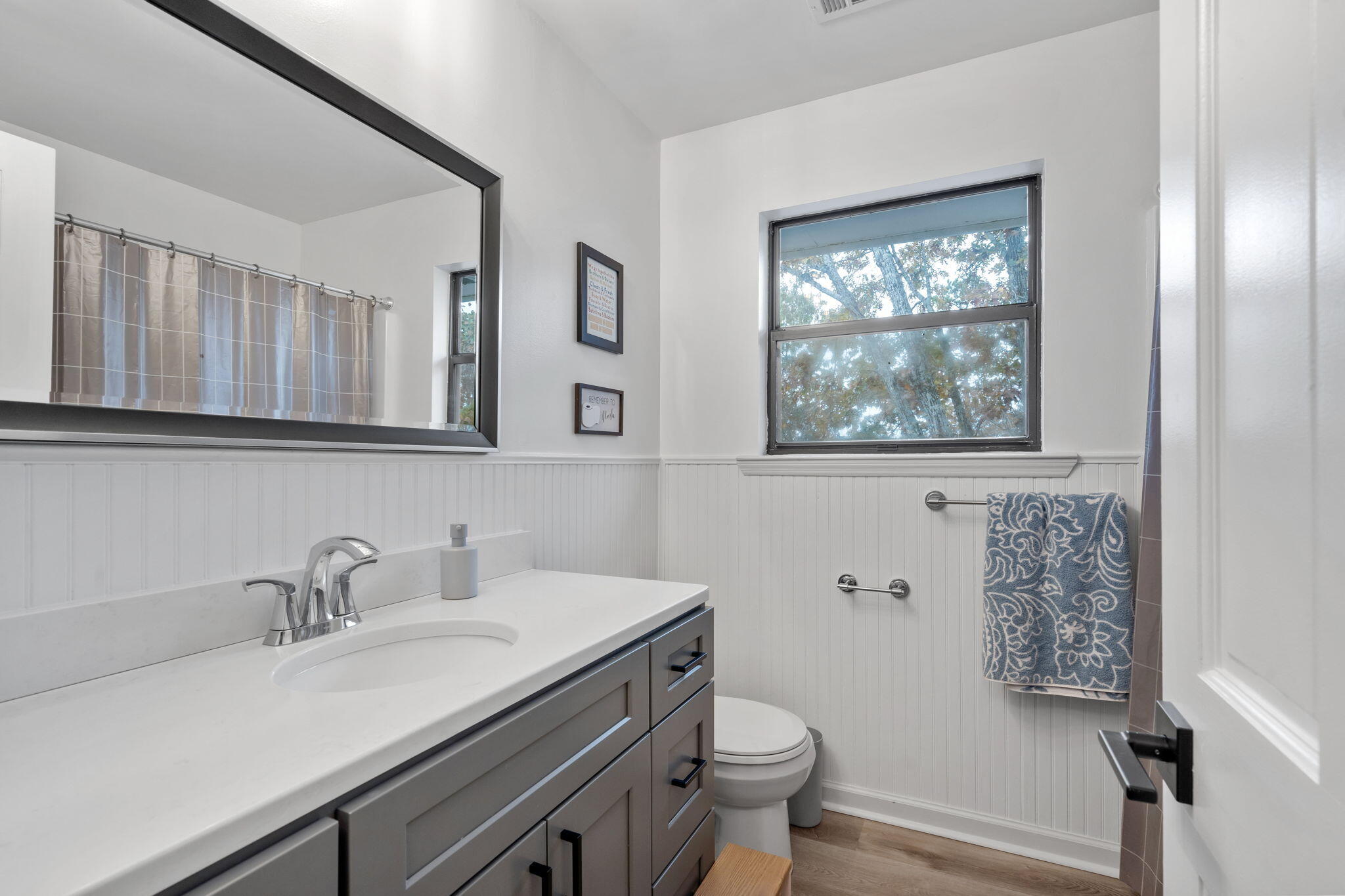 823 Brookhollow Lane