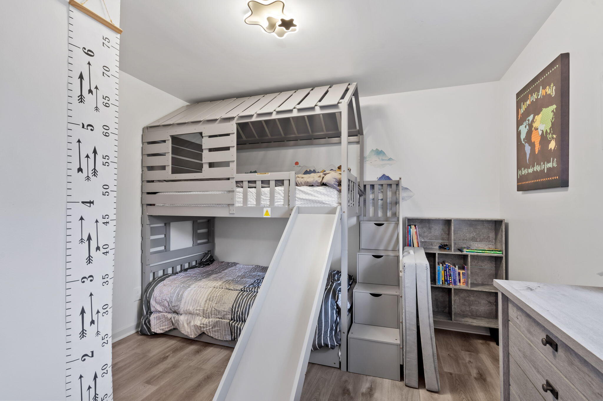 823 Brookhollow Lane