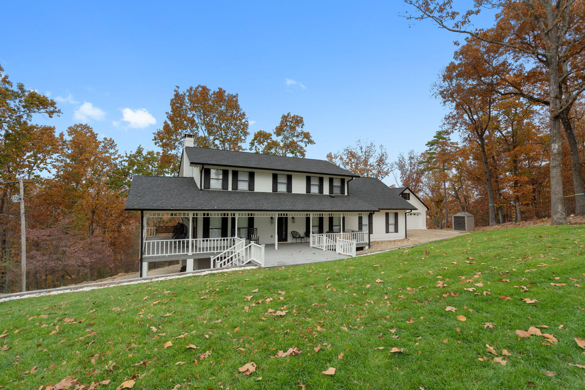 823 Brookhollow Lane