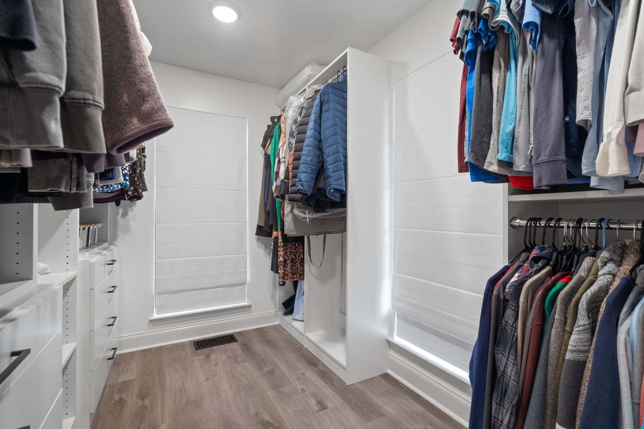 823 Brookhollow Lane