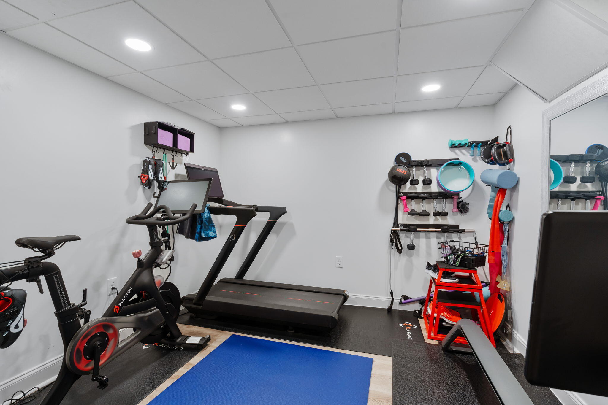 823 Brookhollow Lane