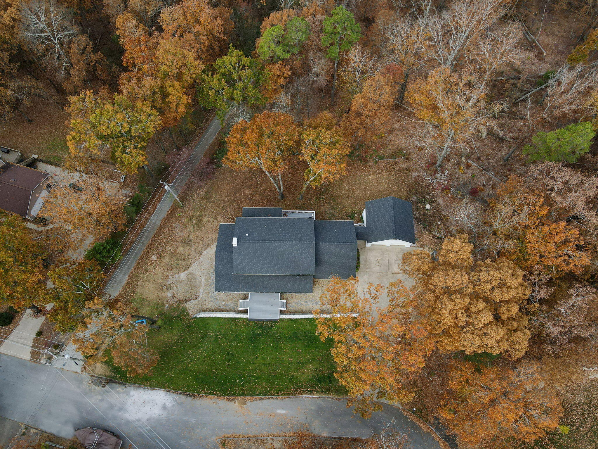 823 Brookhollow Lane