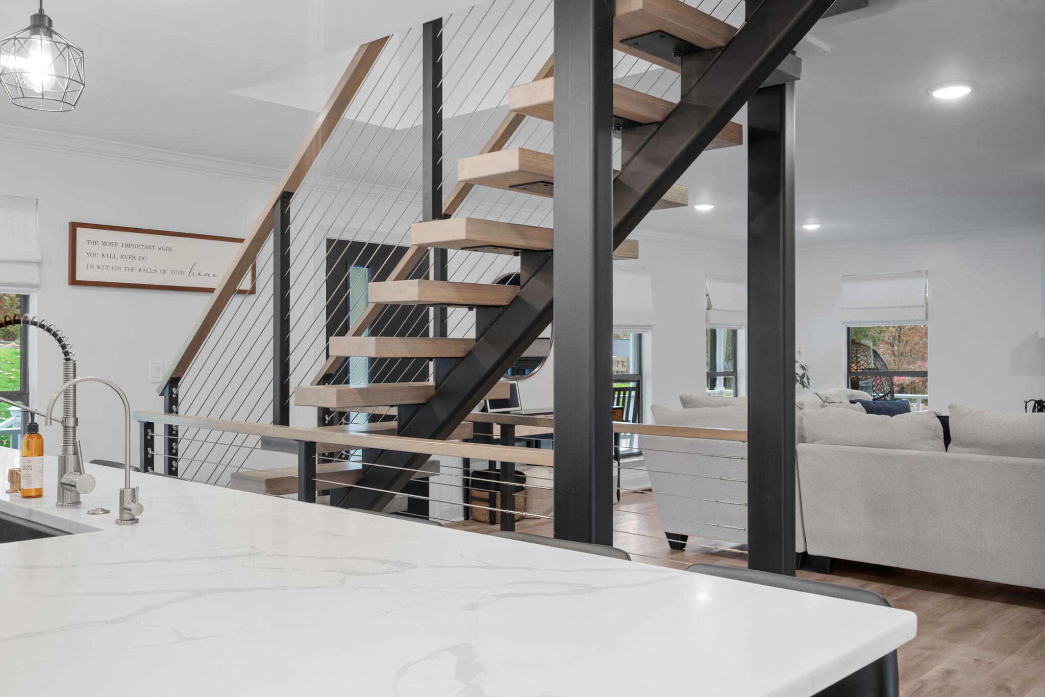 823 Brookhollow Lane