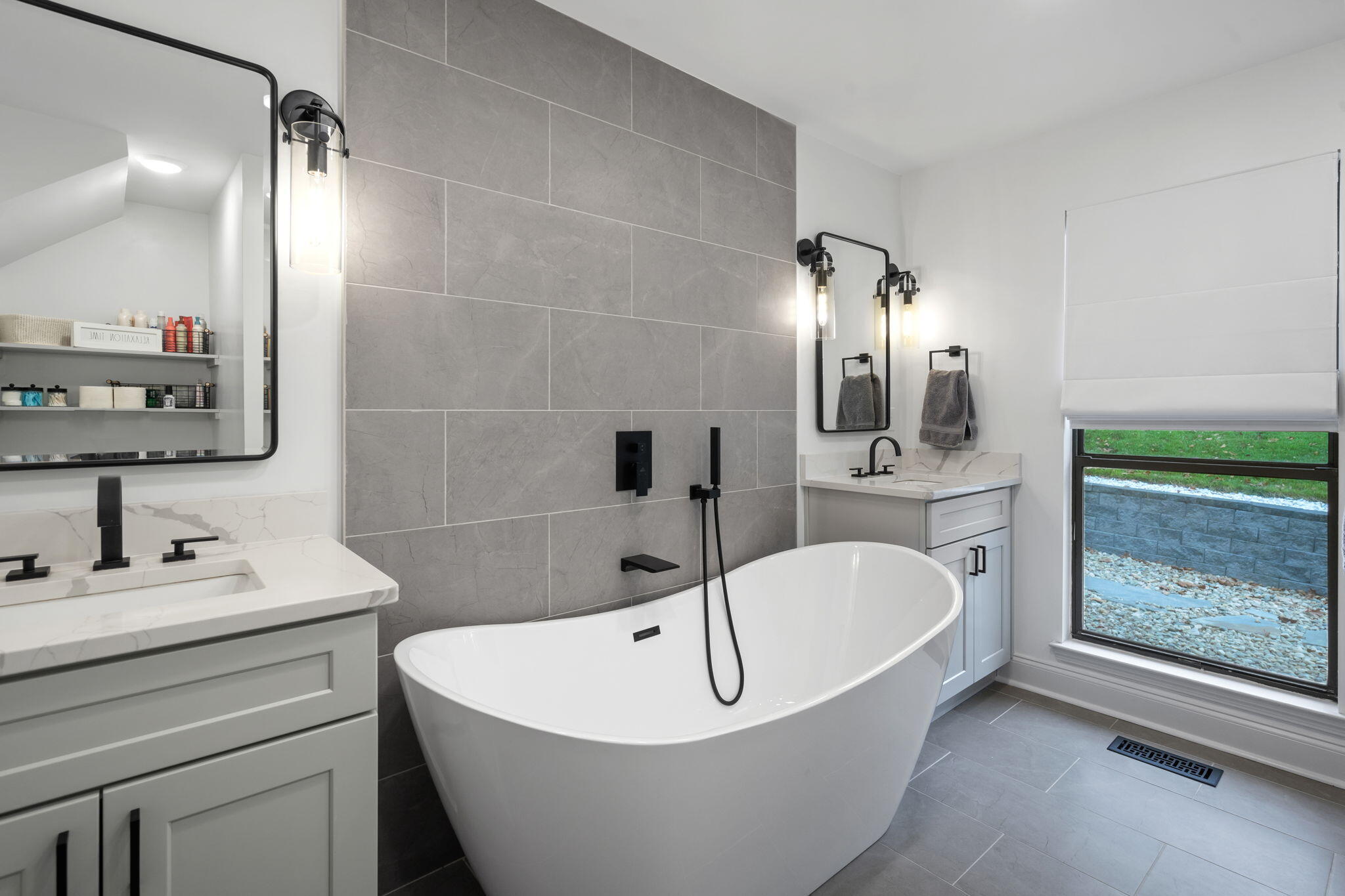 823 Brookhollow Lane