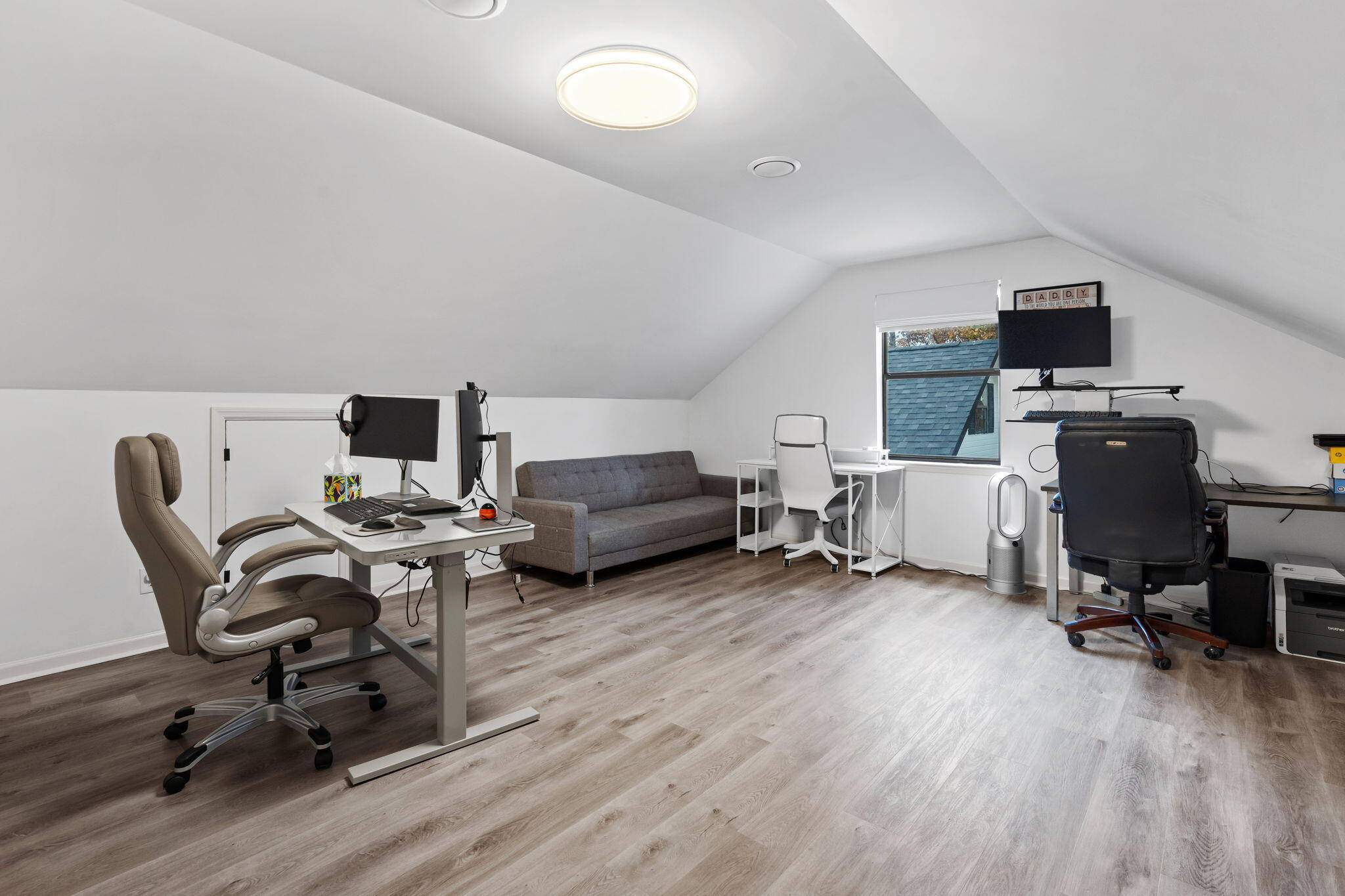 823 Brookhollow Lane