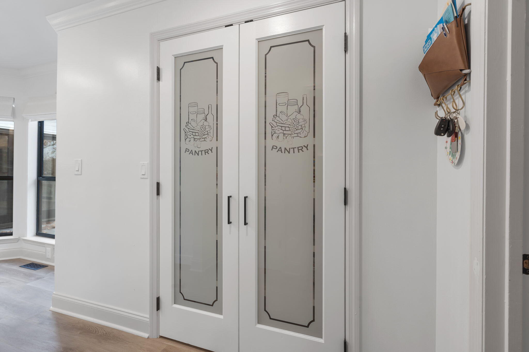 823 Brookhollow Lane