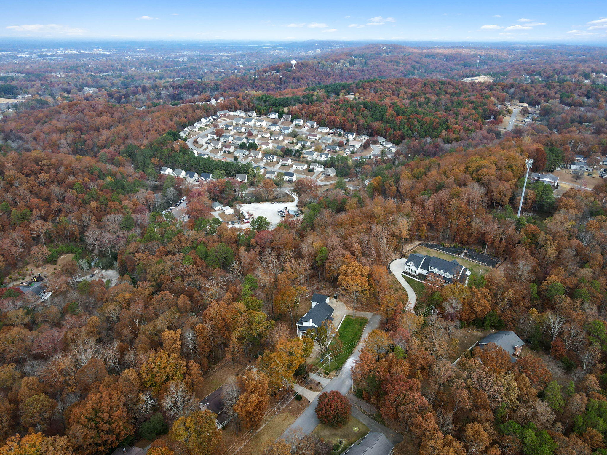 823 Brookhollow Lane